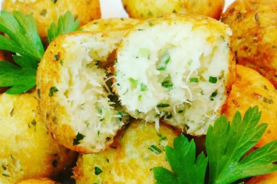 Bolinho de Bacalhau: Uma Delícia Tradicional Portuguesa