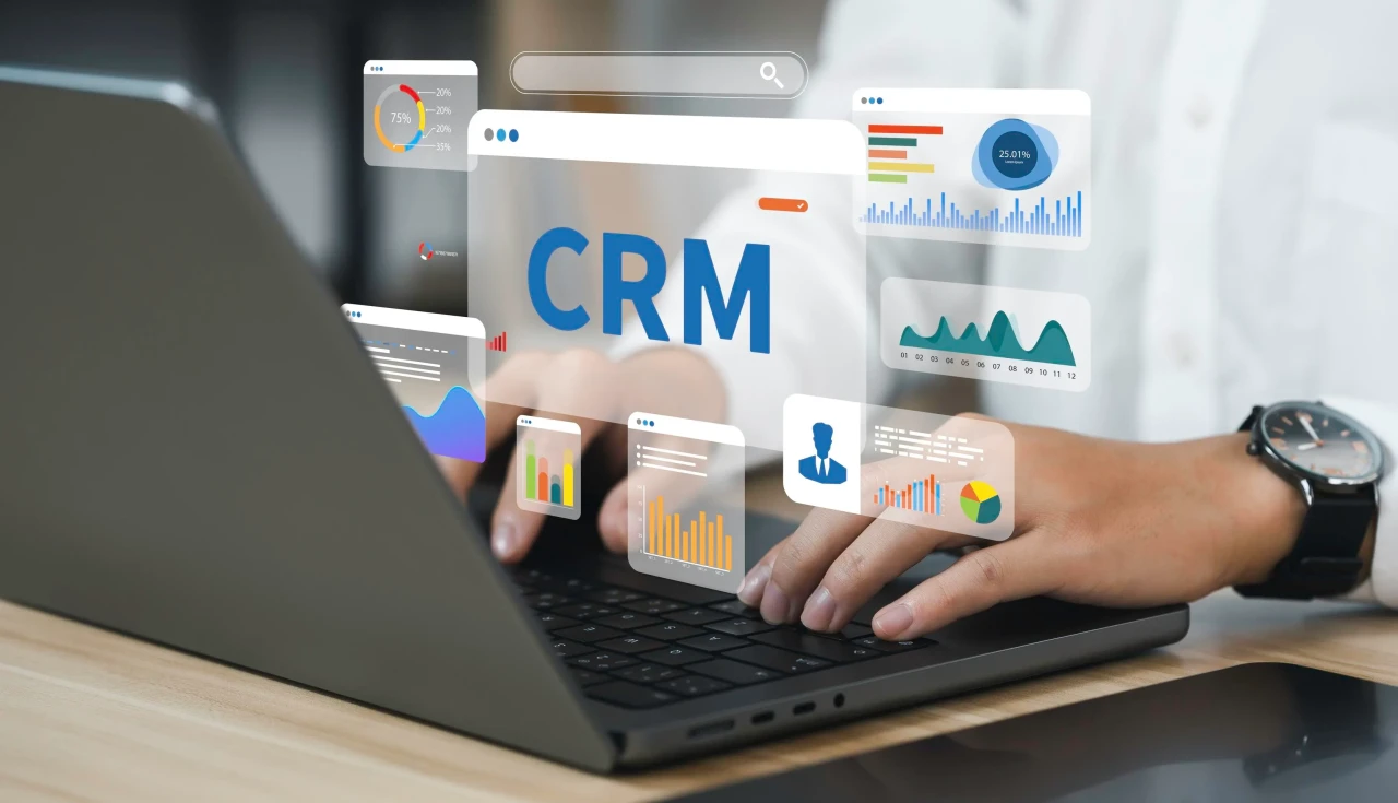 Software CRM para pequena empresa grátis